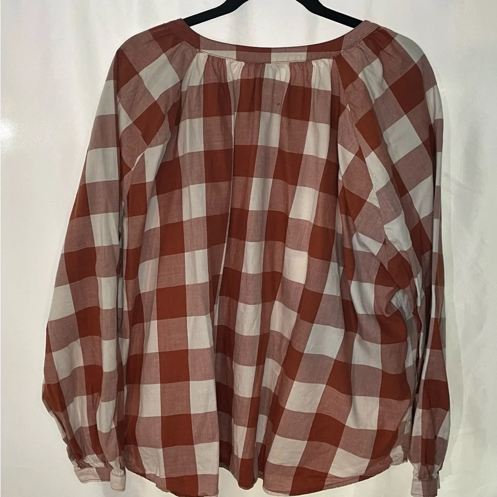 Duluth Trading Co Rust and White Plaid Button Down Shirt - Picture 4 of 5